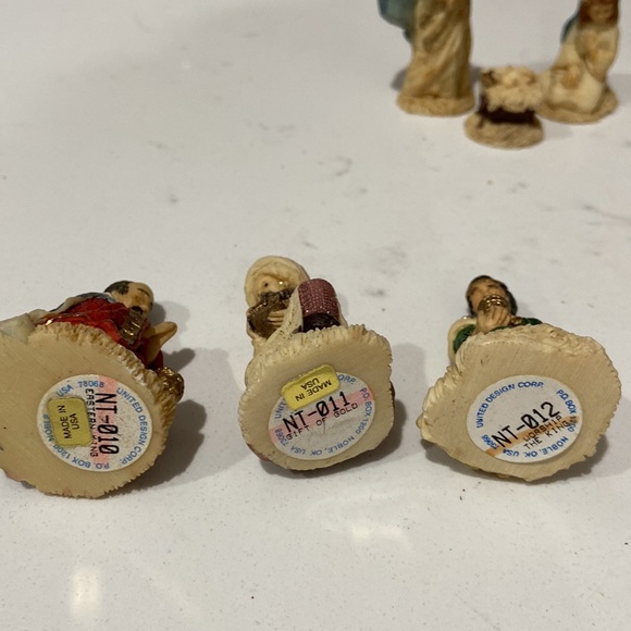 United design Corp. miniature nativity scene 9 pieces - Picture 5 of 14
